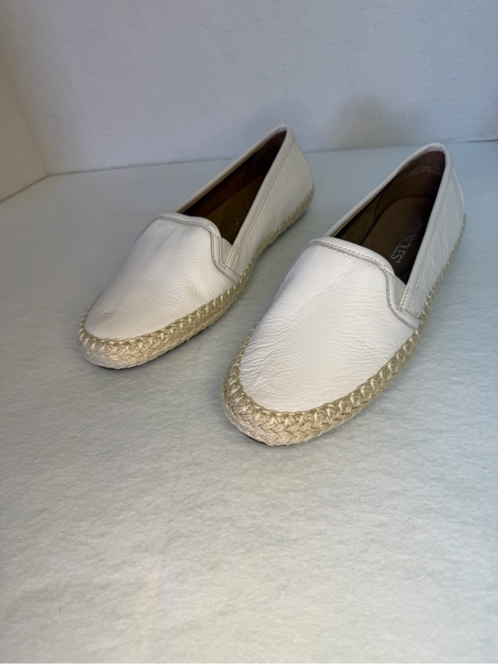 Aerosoles white leather espadrilles